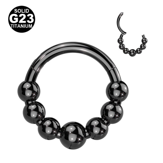 Titaani Clicker-rengas Pallot